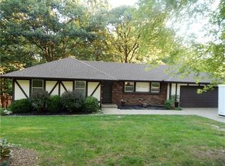 1474 Spruce Ave, Liberty, MO 64068