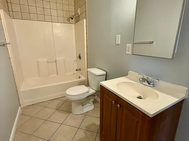 38 Manhan St #2 — Photo 8