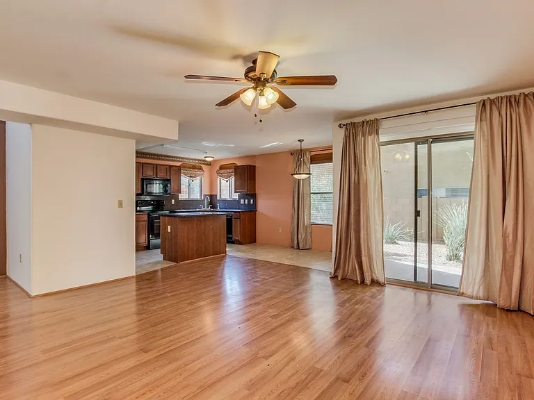 6790 S Avenida Del Abrazo — Photo 4