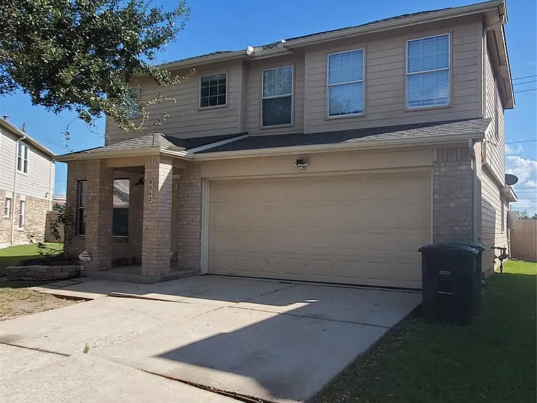 9342 Canady Park Ln — Photo 2