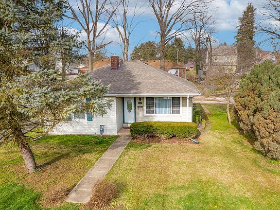 3rd image of 1204 Wintermute Ave