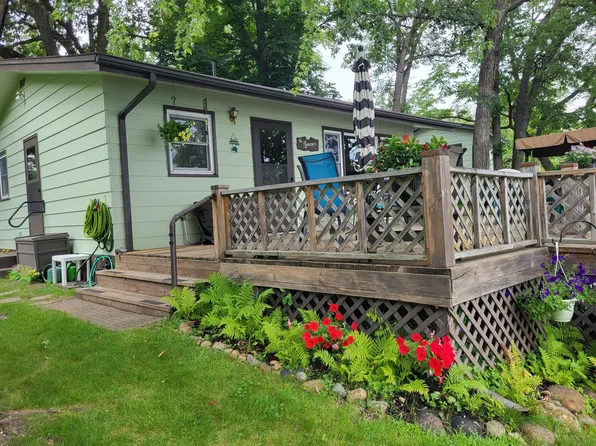 21328 Greenhead Dr, Clitherall, MN 56524