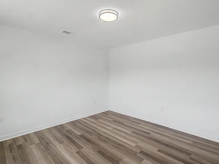 20 Frasier Ln SW #A — Photo 5