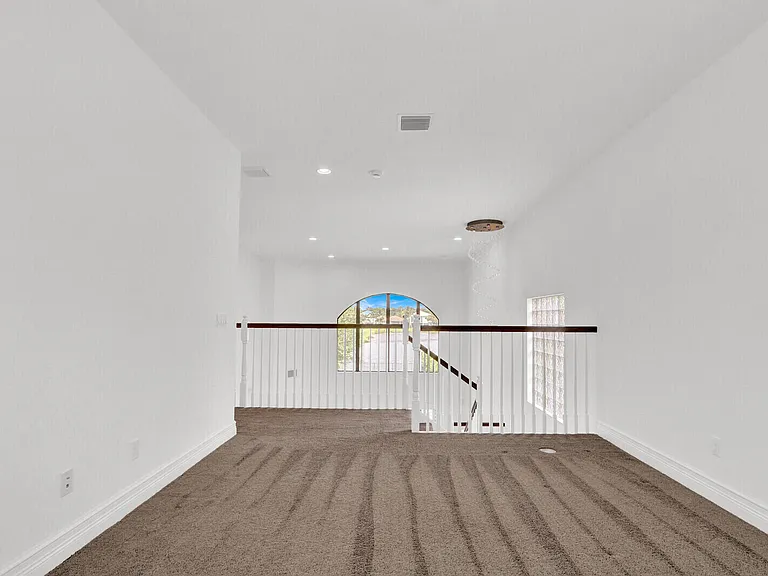 16590 Germaine Dr — Photo 33