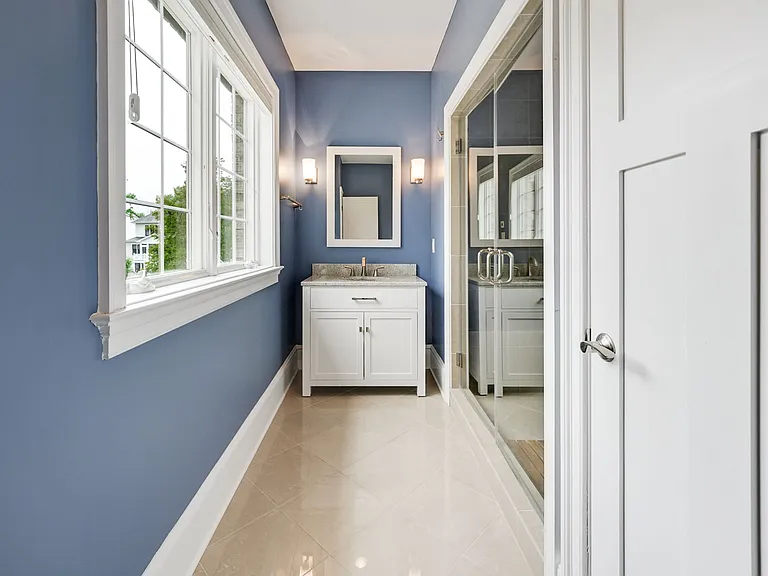 2233 Van Buren Ct — Photo 45