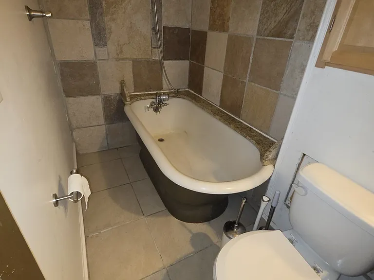 659 Southbridge St #3 — Photo 12