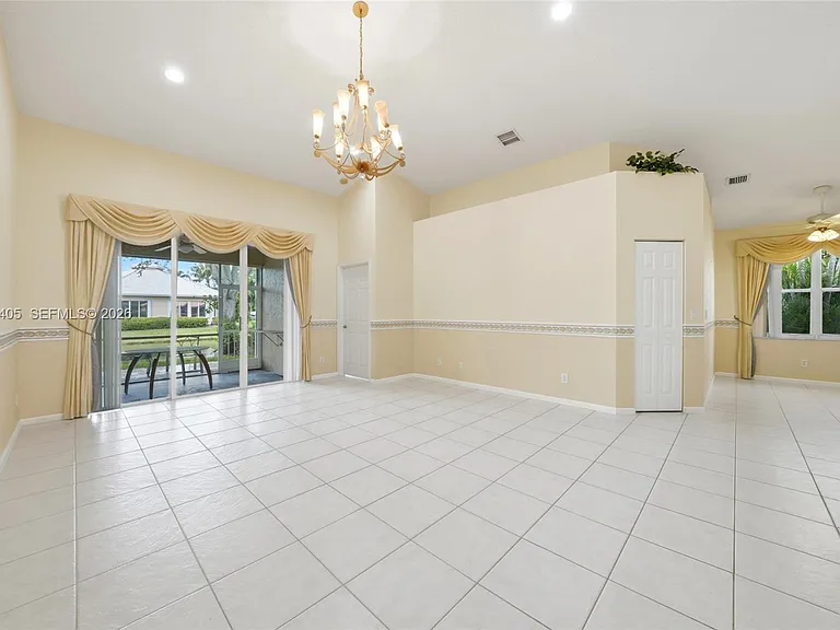 2513 Coral Trace Pl — Photo 3