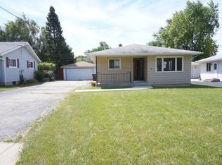 3123 21st Pl, North Chicago, IL 60064