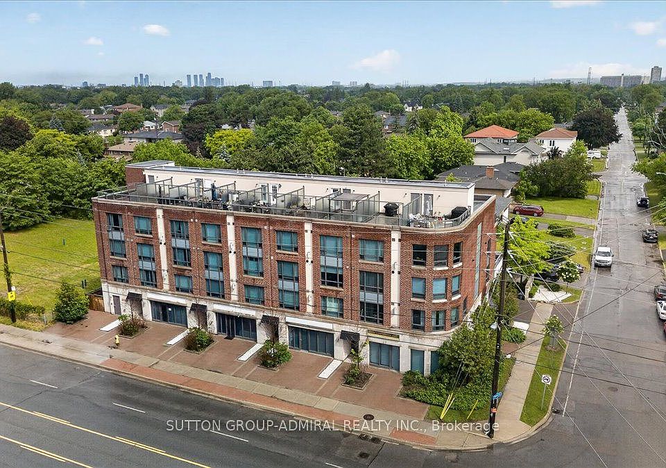 1st image of 2 Maxwell St #202