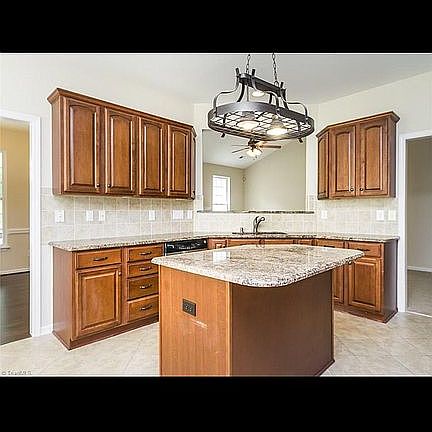 2nd image of 4512 Ramseur Dr