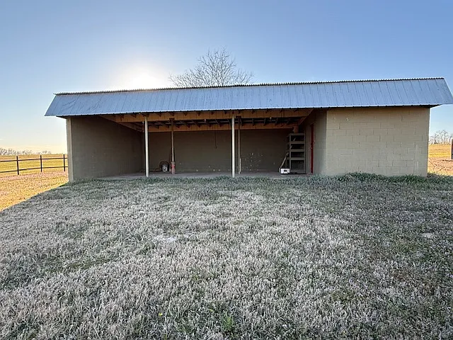 13428 FM 269 — Photo 5