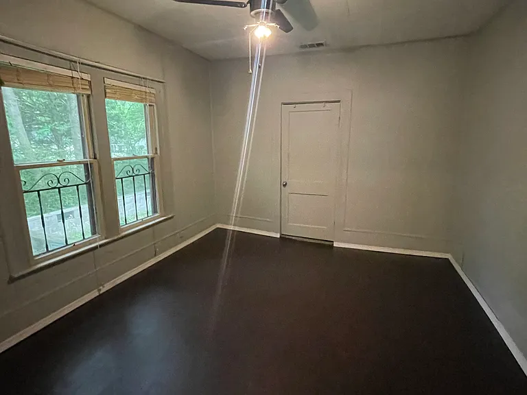 1519 Lamar Pl — Photo 12