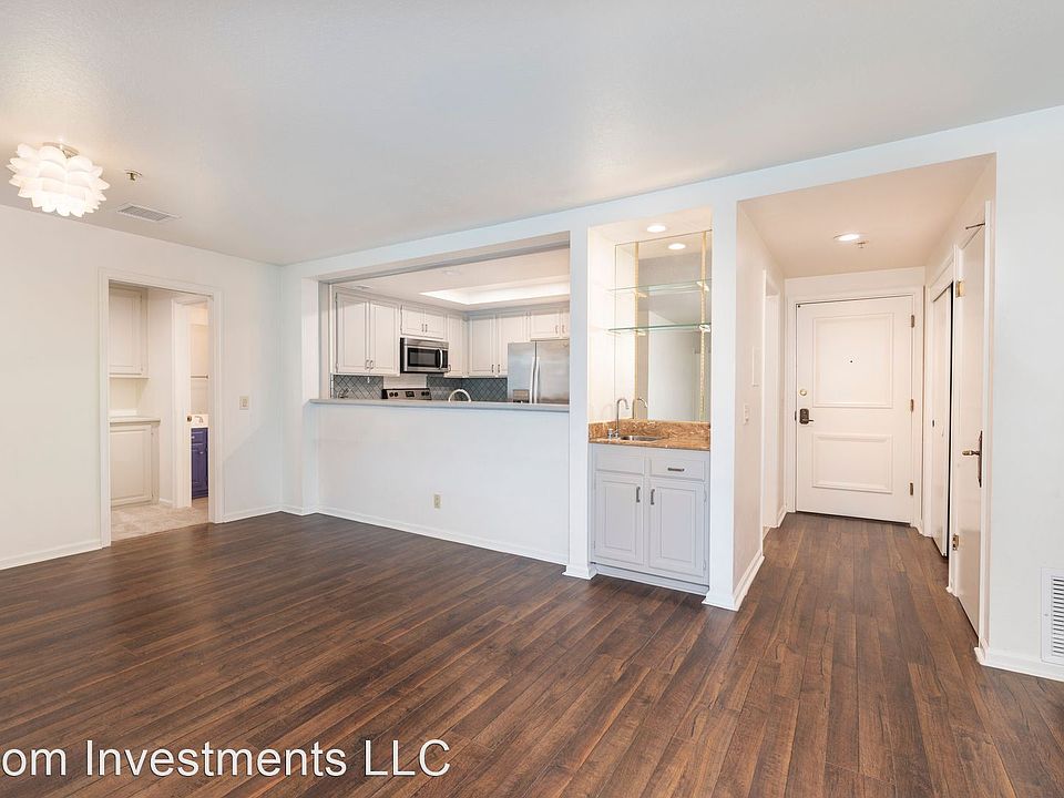 1st image of 880 W 1st St APT 407