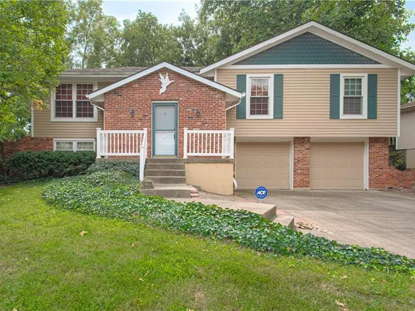 18205 E 24th Ter S, Independence, MO 64057