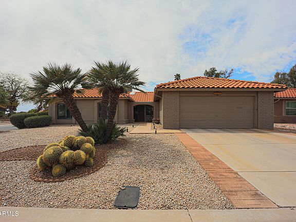 2nd image of 2277 Leisure World
