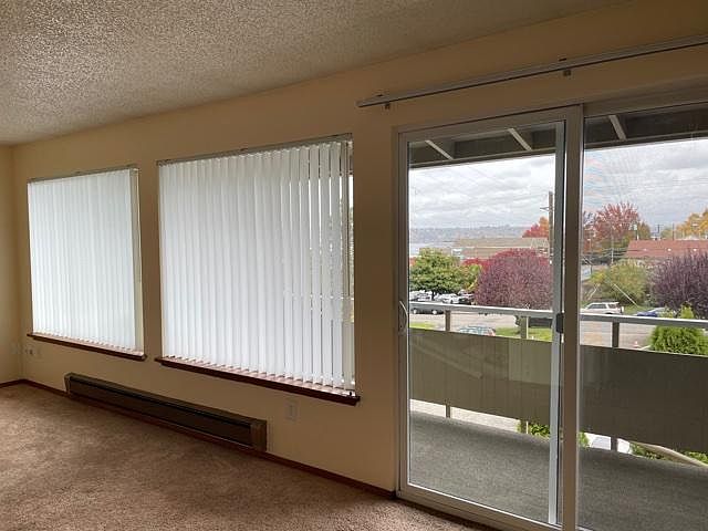 1st image of 2902 N Carr St APT 15