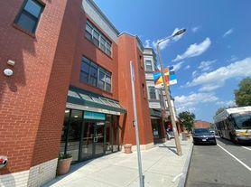 327 Centre St