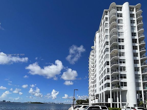 2nd image of 11930 N Bayshore Dr #Penthouse 10