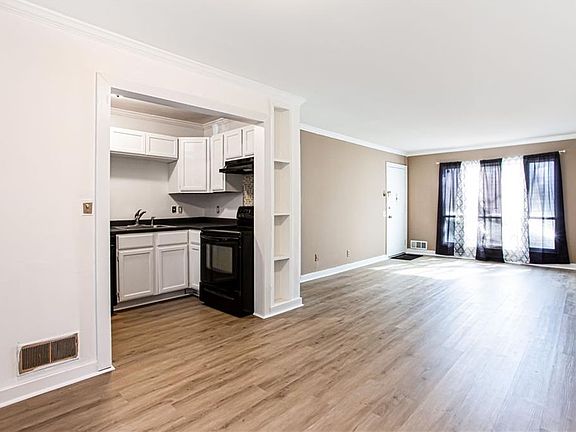 4th image of 510 Coventry Rd APT 19A