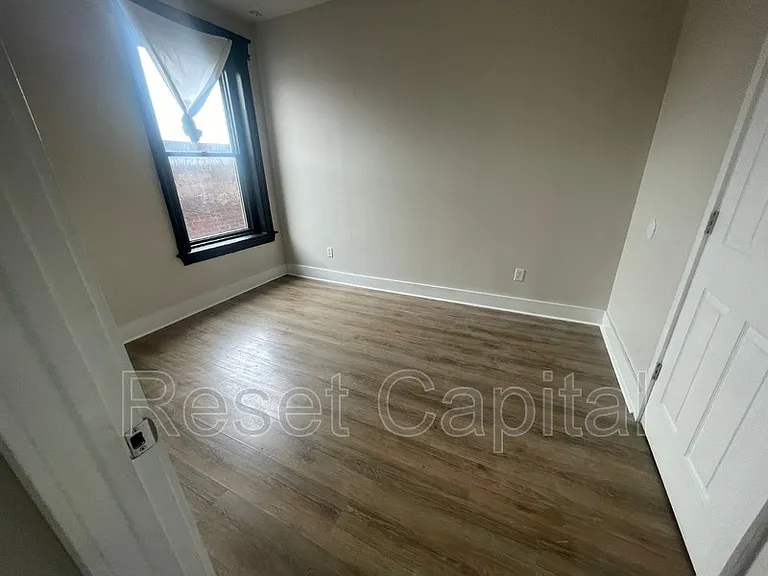 26 Elizabeth Ave #13 — Photo 6