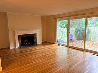 3rd image of 7 Bethel Rd APT 8