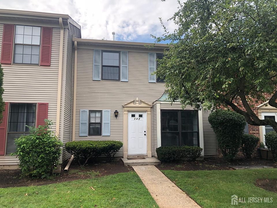 1st image of 137 Abbot Ct