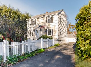 834 Holland Hill Rd, Fairfield, CT 06824