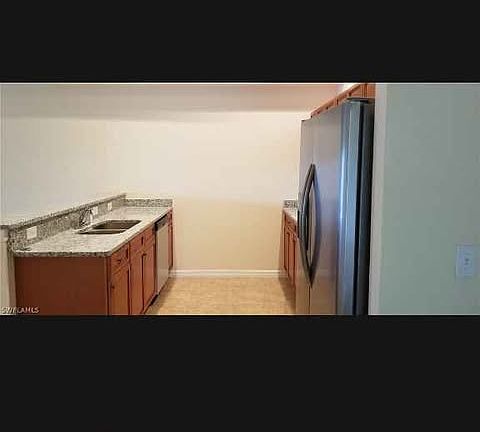 4th image of 1309 NE 8th Place Cpe