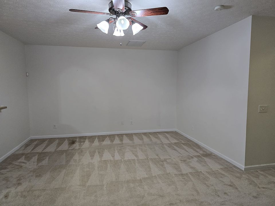 Living room/family room