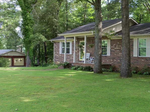 164 Tanyard Cres, Adamsville, TN 38310