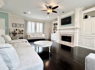(Undisclosed Address), Houston, TX 77004