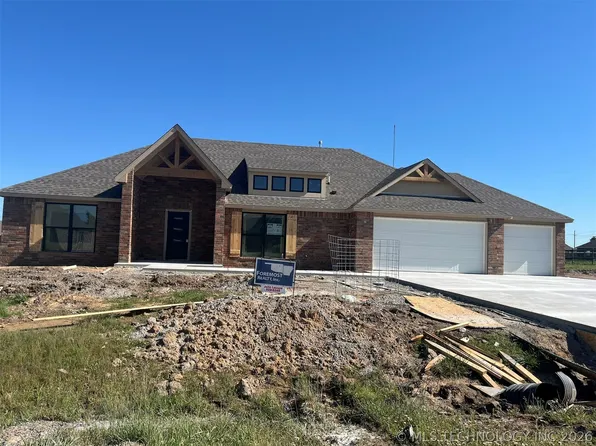 26285 E 102nd St S, Broken Arrow, OK 74014