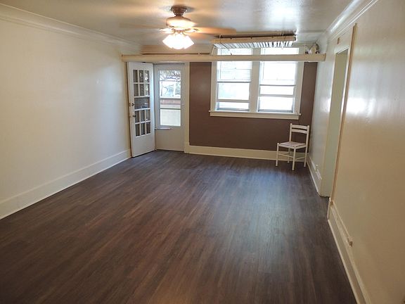 Private entrance to living room