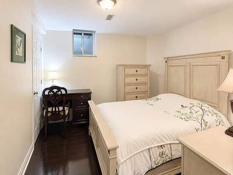 29 Clayson St #BASEMENT — Photo 12