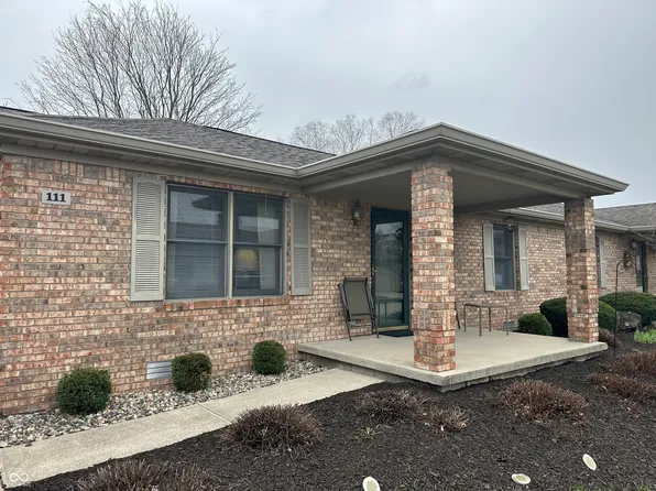 111 Ridgeland Rd, Greencastle, IN 46135