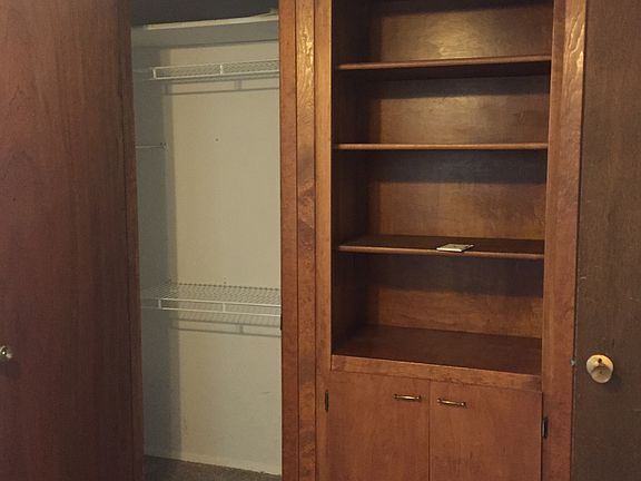 2nd and 3rd bdrm built ins