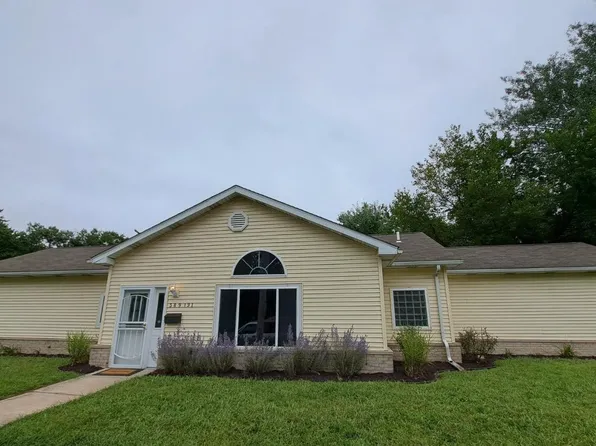 389 S Hamilton St, Gary, IN 46403