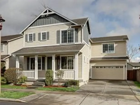 271 Bondgard Ave E, Enumclaw, WA 98022