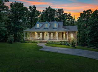 186 Jonathan Ct, Ashland City, TN 37015