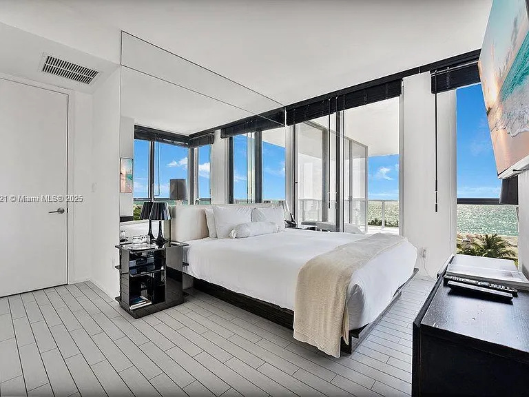 2201 Collins Ave #628 — Photo 13