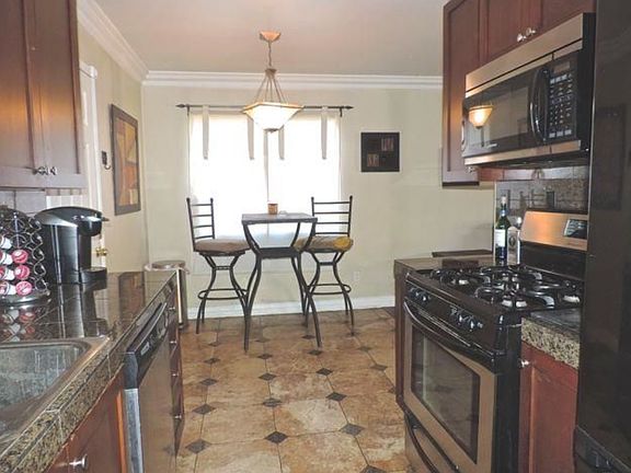 3rd image of 8708 Calle Viviano