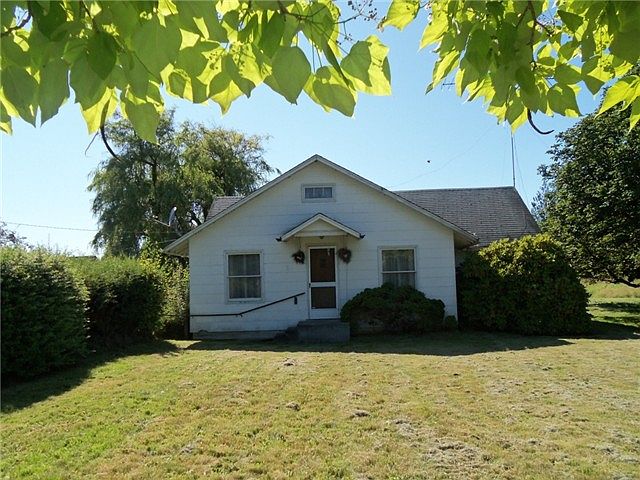 Cozy home on shy of 4 acres