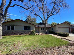 248 Old Adobe Rd, Los Gatos, CA 95032