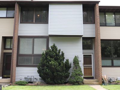 142 Harbinson Pl #142, Hightstown, NJ, 08520