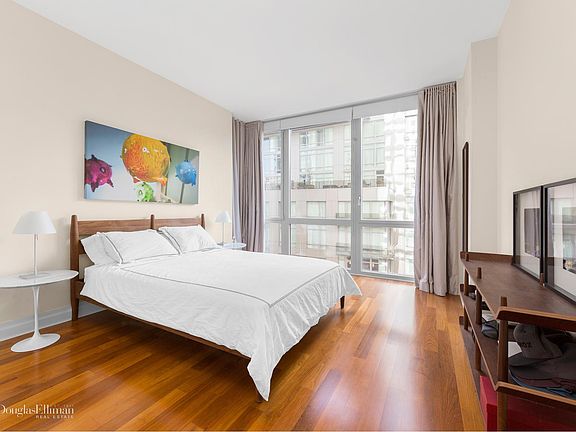 2nd image of 39-45 E 29th St APT 15C