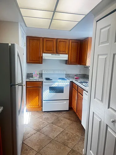 Spring Garden Apartments Photo 1