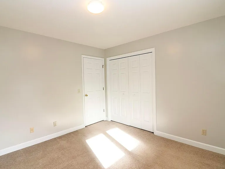 679 Cedar Point — Photo 20