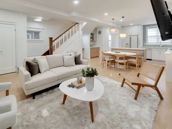 238 Lauder Ave, Toronto, ON M6E 3H4