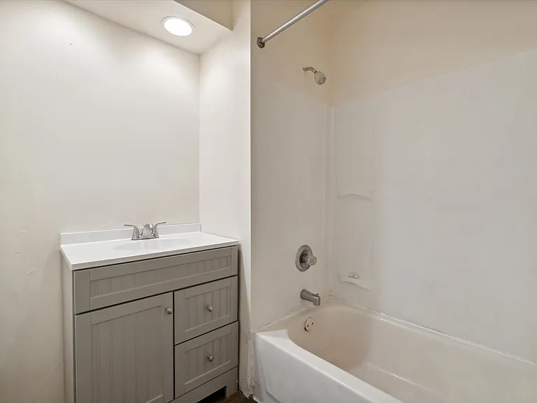 2601 Germain Dr — Photo 18