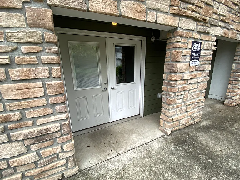 46 N Lancaster St #A — Photo 2